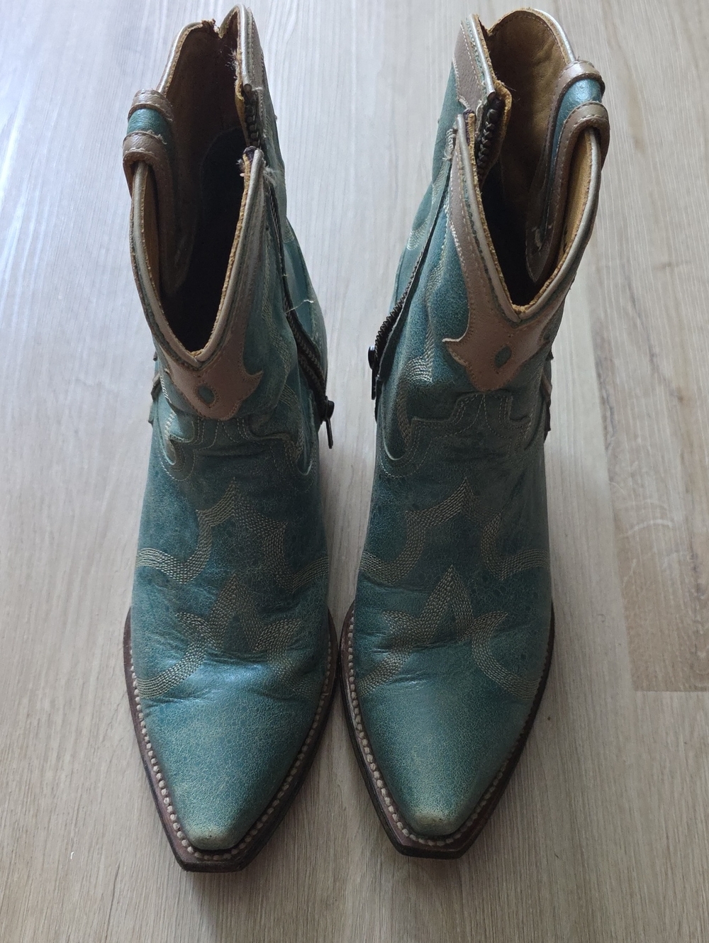 Caborca Distressed Turquoise Leather Western Ankle Booties
